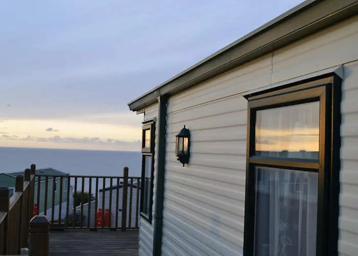 Wh - The Lobster Pot Pet Friendly